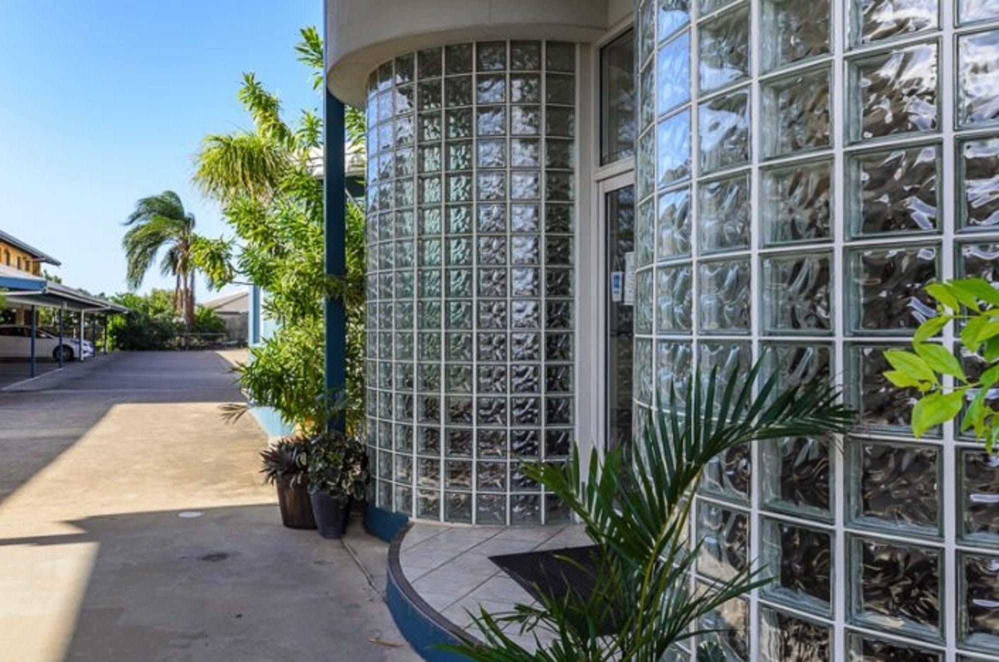 Gladstone Palms Motor Inn Exterior foto